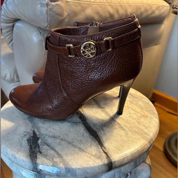 Coach Brown Ankle Boots size 8B - Picture 3 of 4